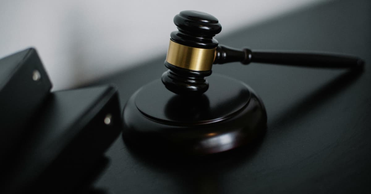 Whitley Law Firm Advises North Carolina Truck Accident Victims on Timing of Legal Help