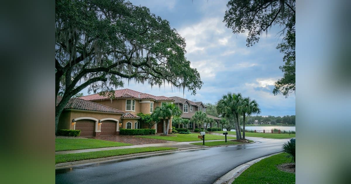 Sellers Weigh Repairs Against Credits as Buyers Inflate Fix-Up Costs