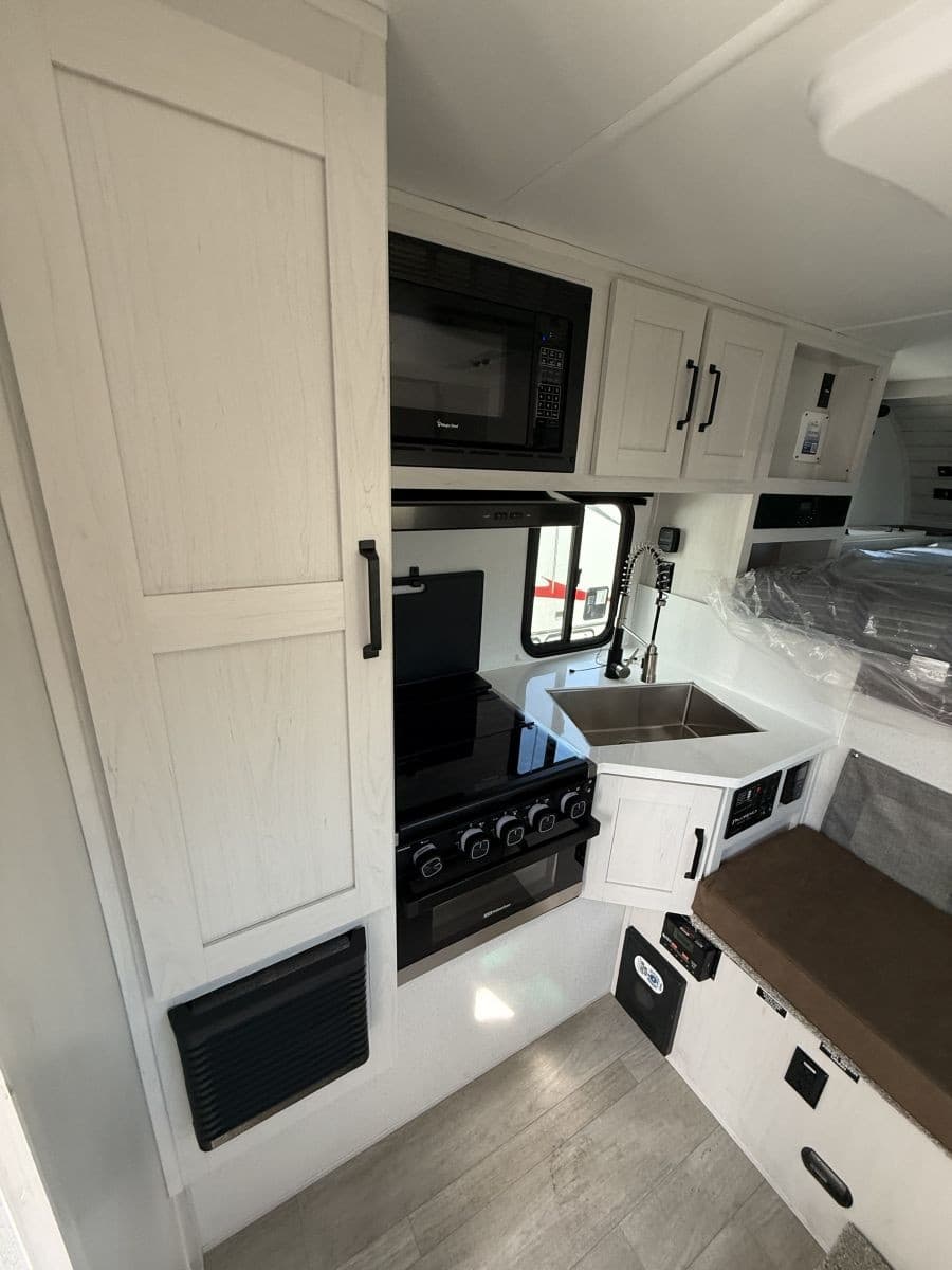 Bobby Combs RV Centers Expands RV Sales in Mesa, AZ, With OPUS Campers