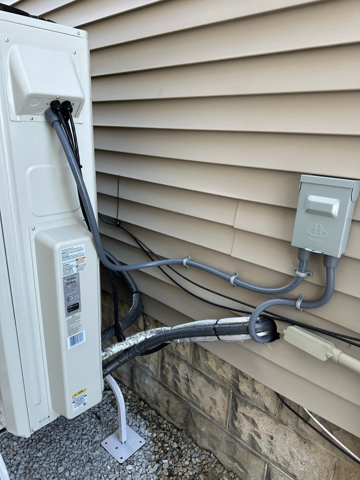 Moore Electric Expands Backup Generator Services as NH Storm Season Approaches