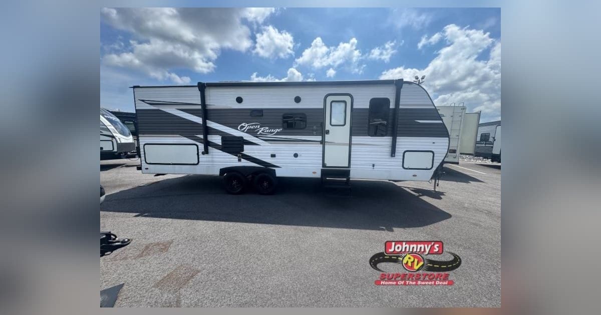 Johnny's RV Superstore Highlights Open Range Colt and Salem FSX RVs for Alabama Buyers