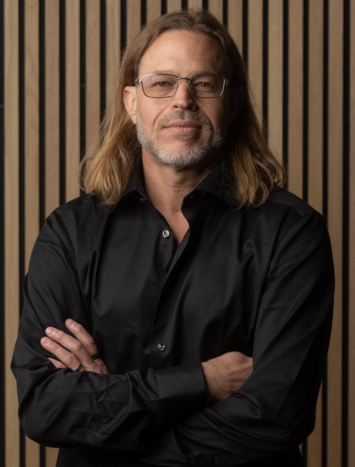 Dr. Robert Whitfield Publishes Safety Research on Fat Transfer Breast Augmentation and Launches SHARP Method Health Program