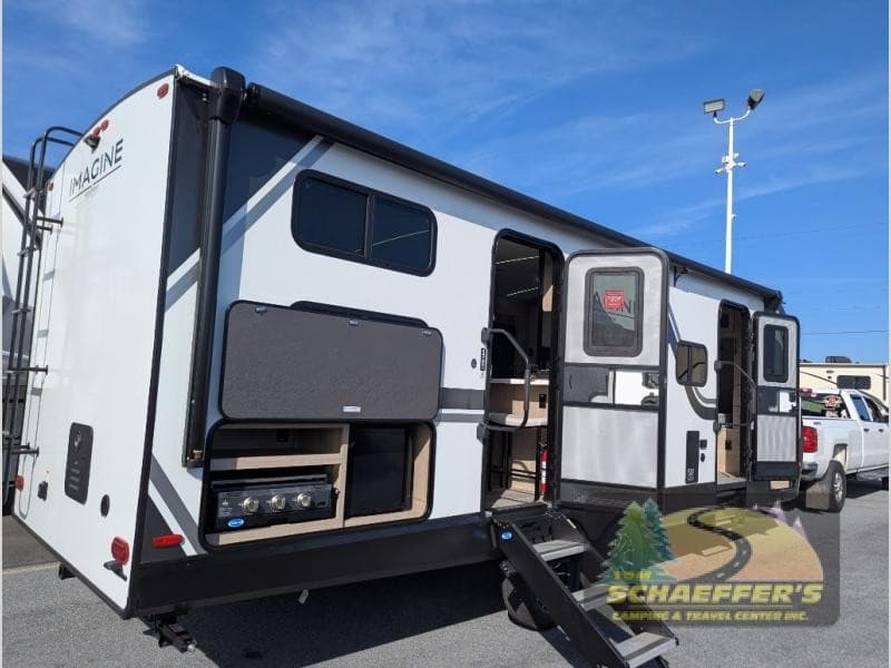 Pennsylvania RV Dealer Expands Grand Design Imagine Inventory for Family Camping