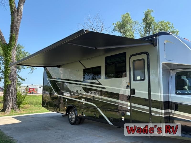 Wade’s RV Expands Inventory of Concord Motorhomes and Used Campers in Oklahoma