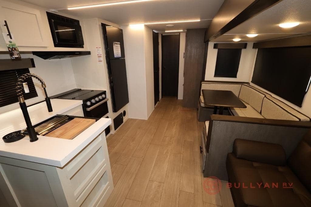 Bullyan RV Adjusts Inventory for Spring Travel Season in Hermantown