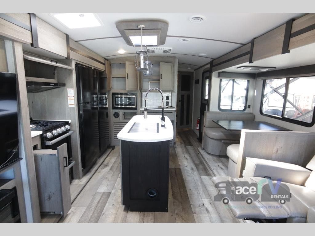 Ace RV Rentals Expands Pet-Friendly Fleet Amid Growing Virginia RV Travel Demand