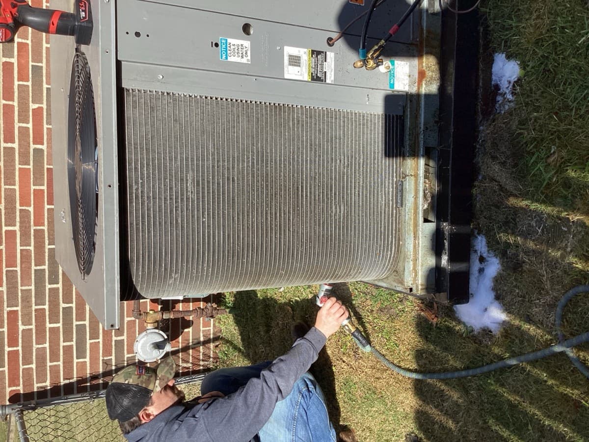 Central Alabama HVAC Company Earns Chamber Honor, Reflects 4.9-Star Rating