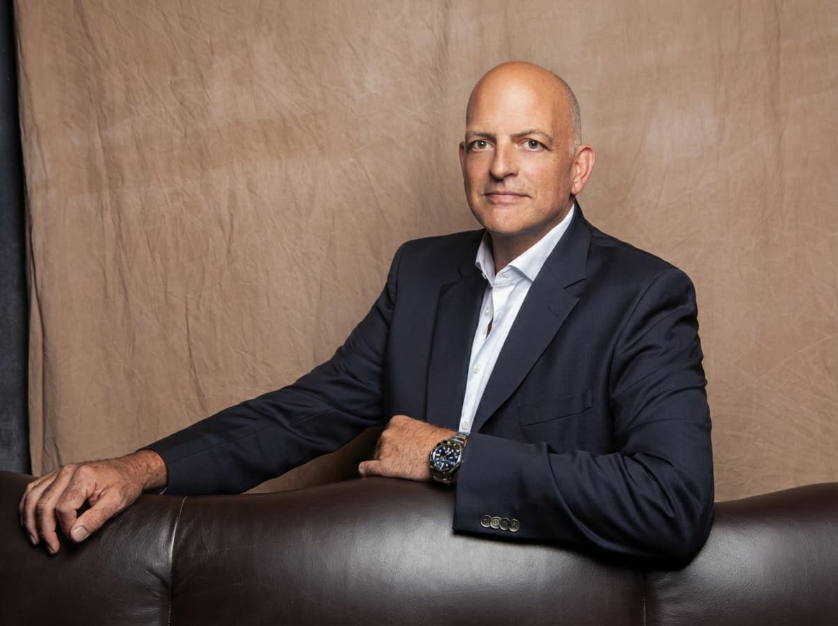 Alex Passler's Vallist Challenges Coworking Norms with Premium, Quiet Spaces