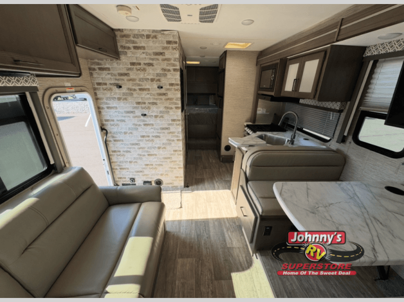 Johnny’s RV Superstore Reports Updated Inventory Cycle Amid Steady Alabama RV Market